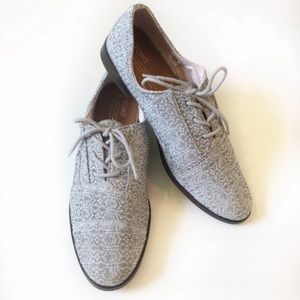 Toms Brogue Oxford Women’s Shoes